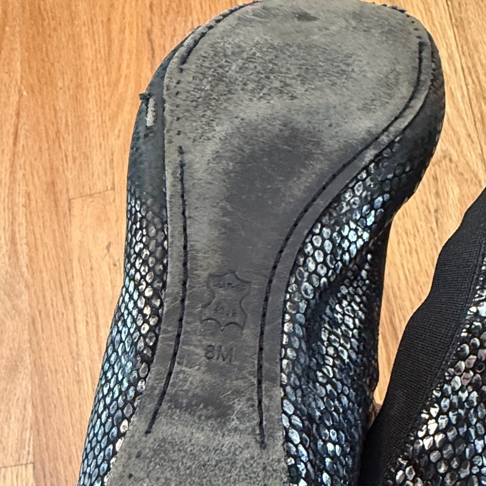 Tory Burch Caroline Plated Snake Skin Flats - Picture 10 of 11